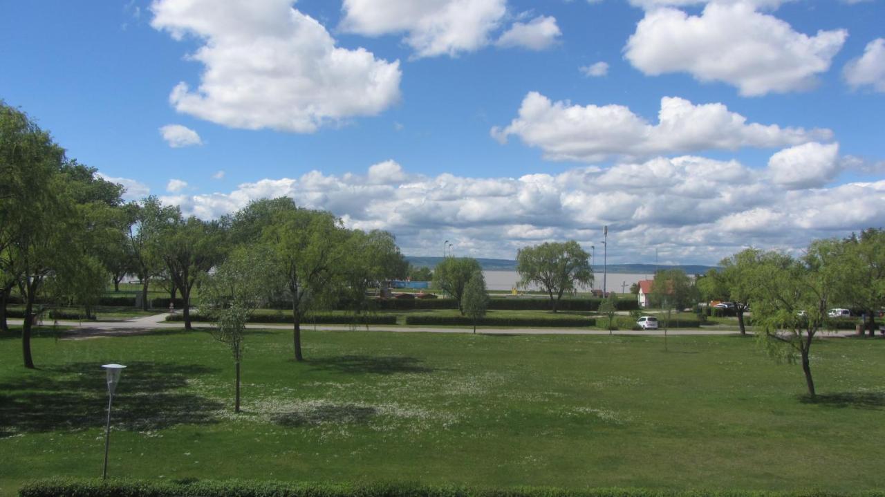 Appartement Am Strand Podersdorf am See Luaran gambar